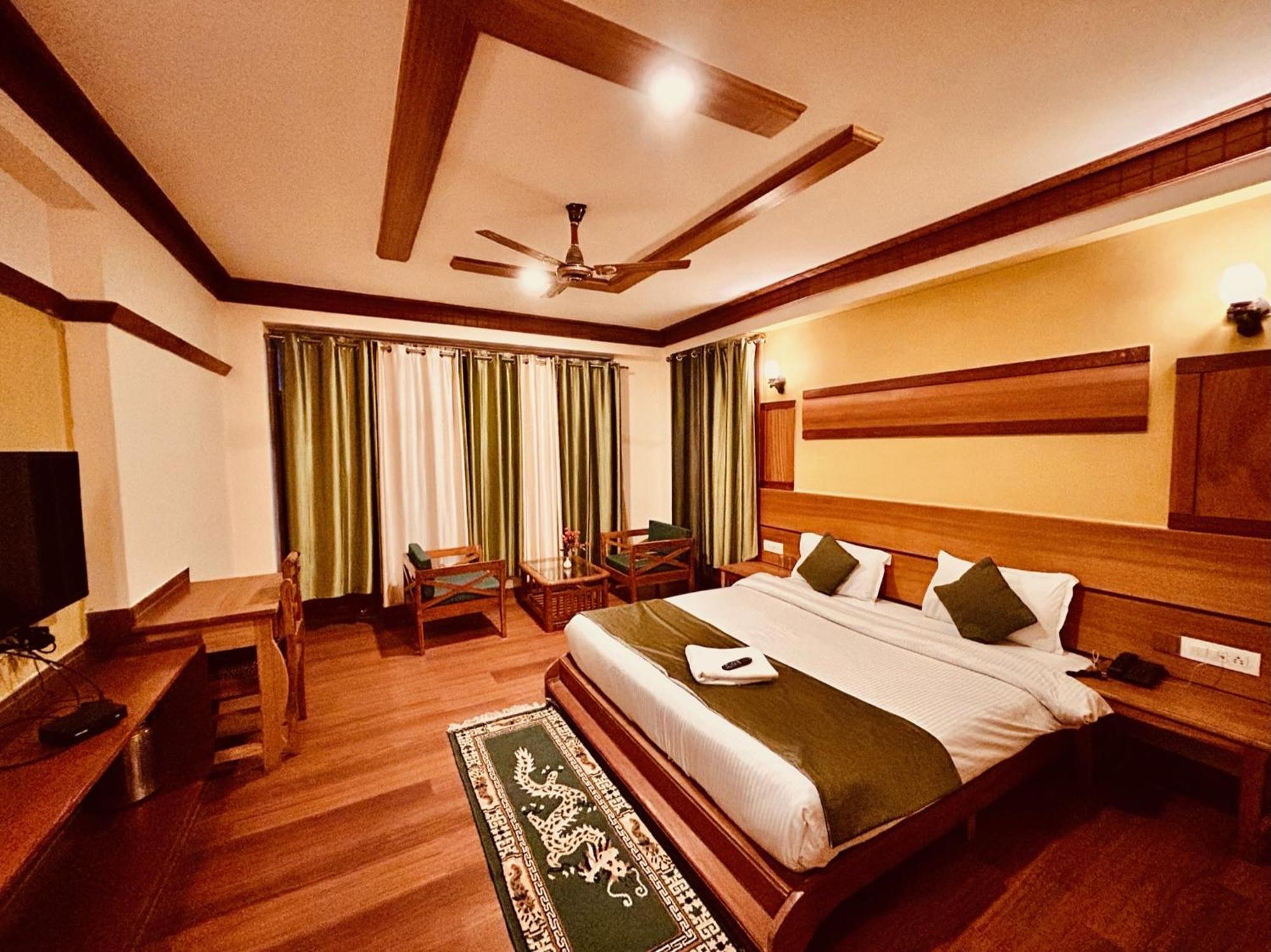 Tanglewood Villa Manali  Bagian luar foto
