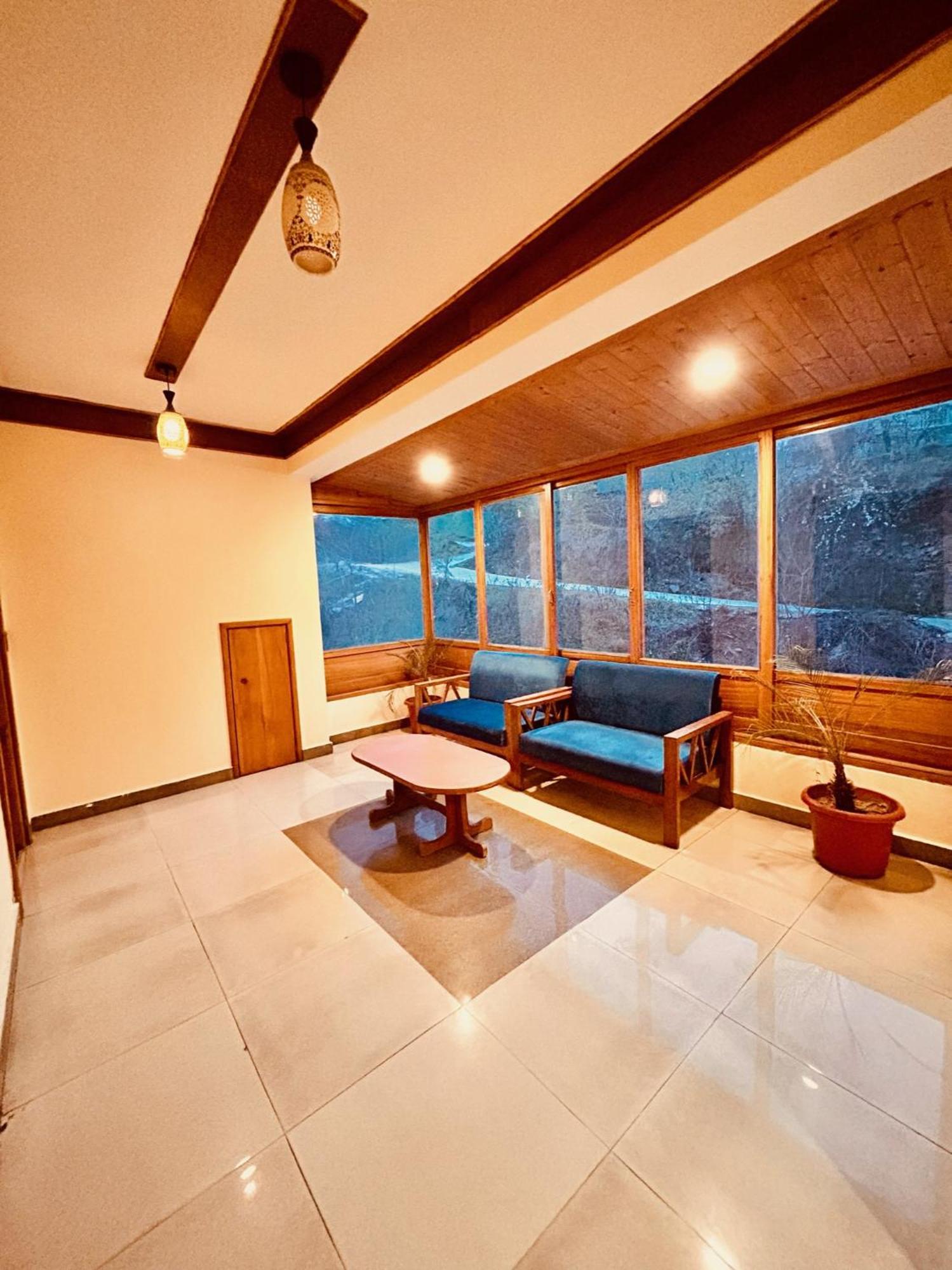Tanglewood Villa Manali  Bagian luar foto